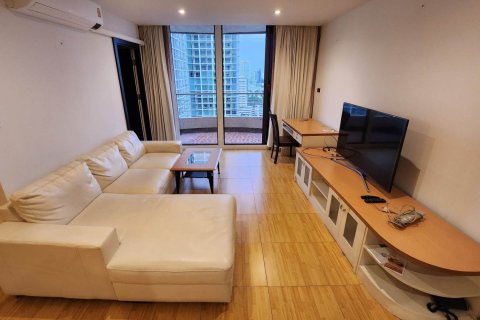 Condo in Watthana, Bangkok, Thailand, 3 bedrooms № 160679 - photo 6