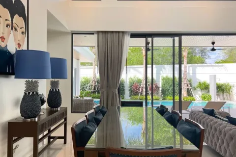 Villa in Phuket, Thailand 4 bedrooms № 160675 - photo 6