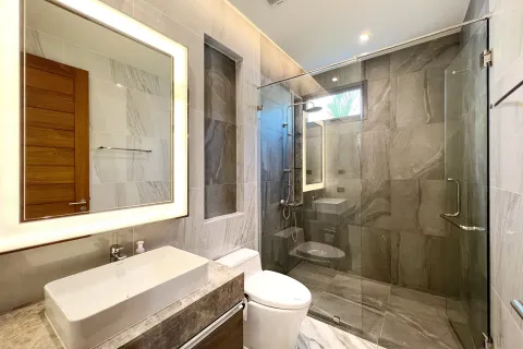 Villa in Phuket, Thailand 4 bedrooms № 160675 - photo 23