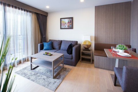 Студия в кондо в Ваттхане, Бангкок, Таиланд № 160680 - фото 6