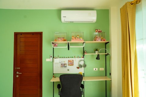 Villa in Phuket, Thailand 4 bedrooms № 160681 - photo 22