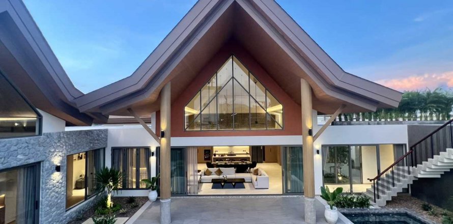 House in Bang Tao, Thailand 4 bedrooms № 67734
