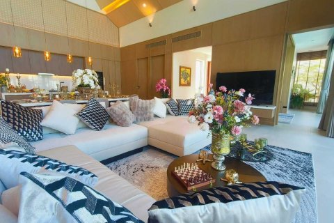 House in Bang Tao, Thailand 4 bedrooms № 67734 - photo 3