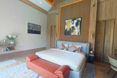 House in Bang Tao, Thailand 4 bedrooms № 67734 - photo 20