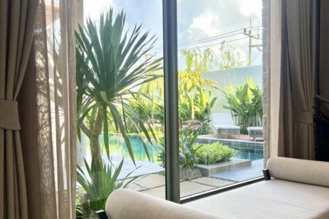 House in Bang Tao, Thailand 4 bedrooms № 67733 - photo 19