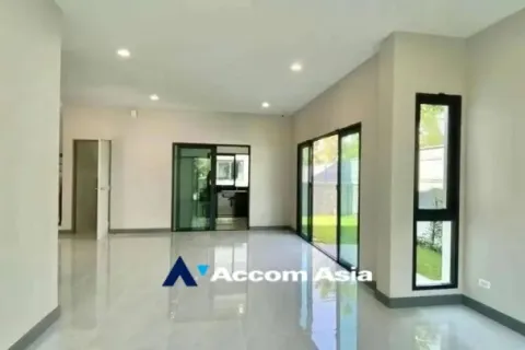 Casa de 4 dormitorios en Prawet, Bangkok, Tailandia № 219388