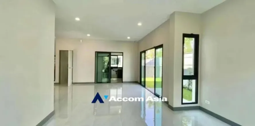 Haus in Prawet, Bangkok, Thailand 4 Schlafzimmer № 219388