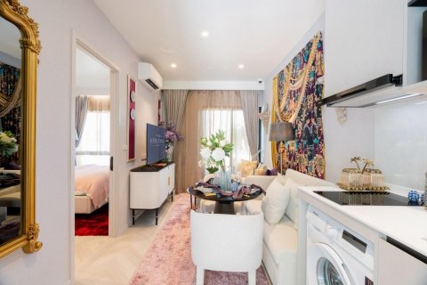 Studio in the Condo in Phuket, Thailand  № 137718 - photo 1