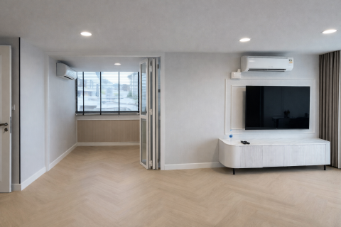 Condo in Watthana, Bangkok, Thailand, 3 bedrooms  № 137714 - photo 3