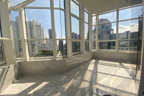 Condo in Watthana, Bangkok, Thailand, 6 bedrooms № 200913 - photo 5