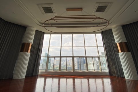 Condo in Watthana, Bangkok, Thailand, 6 bedrooms № 200913 - photo 19