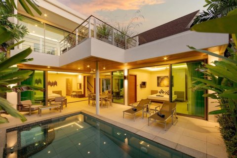 Chalet de 4 dormitorios en Rawai, Tailandia № 223189