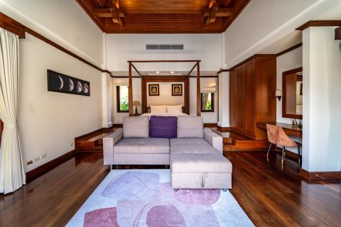 Villa in Phuket, Thailand 5 bedrooms № 164065 - photo 19