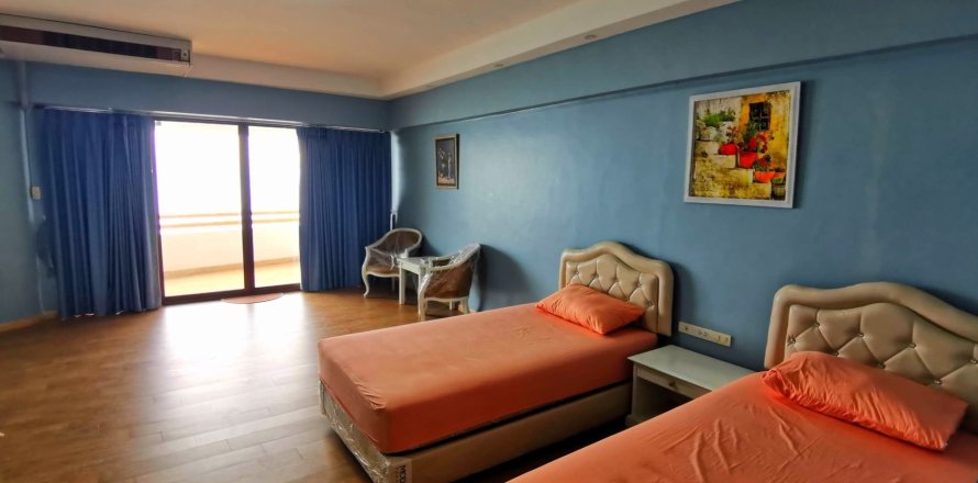 Studio dans le Condo à Pattaya, Thaïlande  № 164068