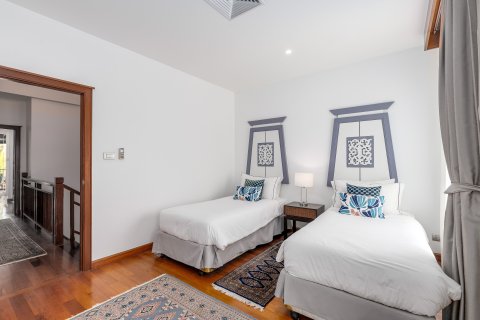 Villa in Phuket, Thailand 4 bedrooms № 164067 - photo 15