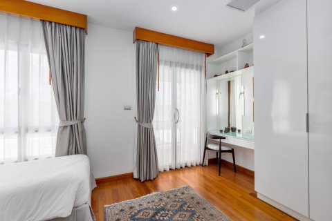 Villa in Phuket, Thailand 4 bedrooms № 164067 - photo 14