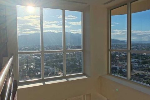 Кондоминиум с 3 спальнями в Чиангмае, Таиланд № 136459 - фото 1