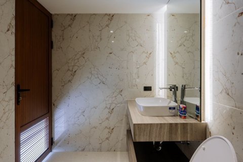 Villa in Pattaya, Thailand 6 bedrooms № 172215 - photo 23