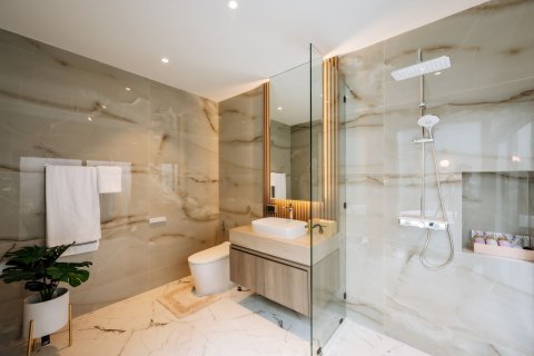 Villa in Pattaya, Thailand 6 bedrooms № 172215 - photo 10