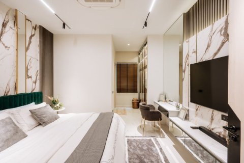 Villa in Pattaya, Thailand 6 bedrooms № 172215 - photo 13