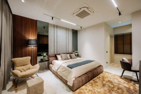 Villa in Pattaya, Thailand 6 bedrooms № 172215 - photo 8